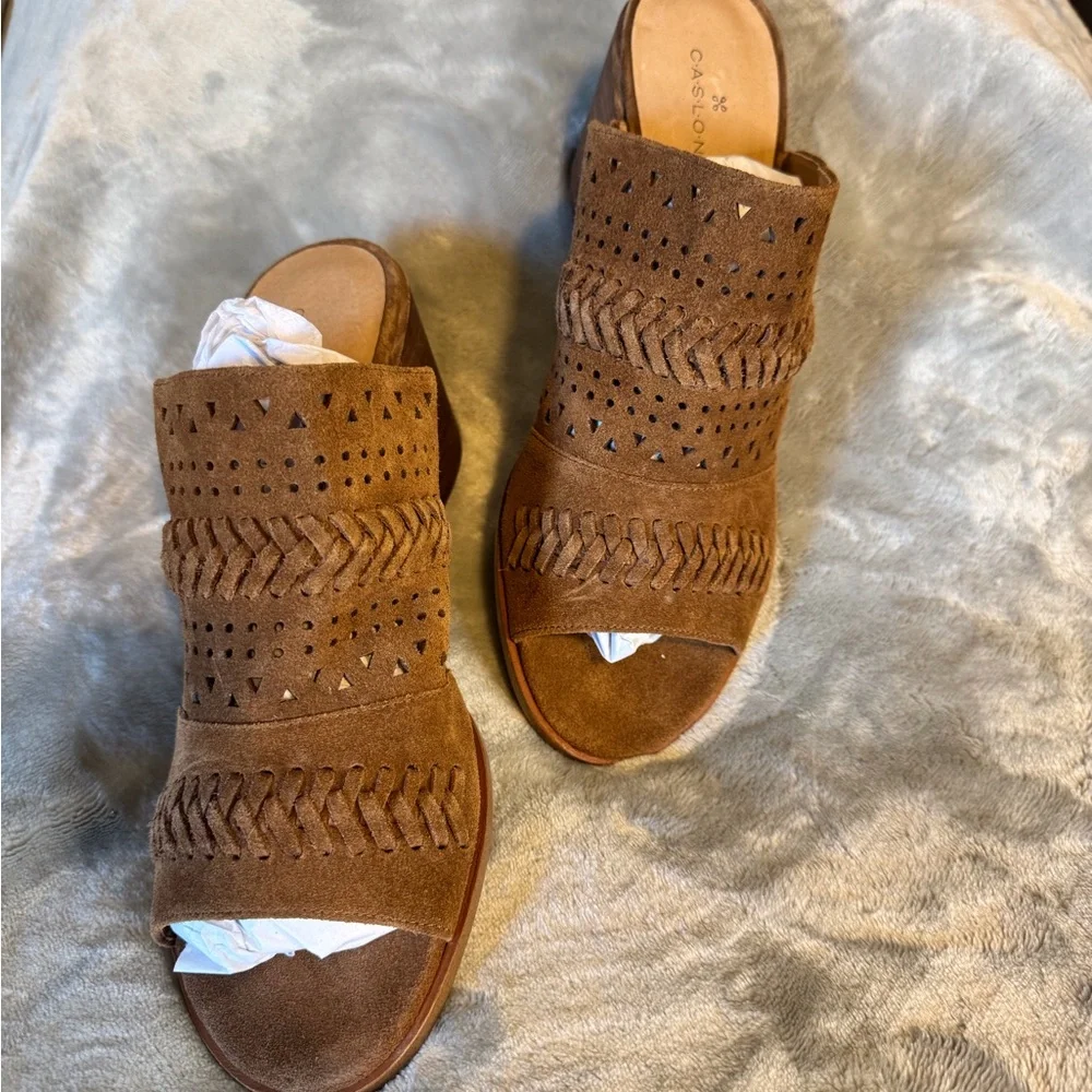 Caslon Brown Leather Perforated Mules. NWT - Picture 1 of 6